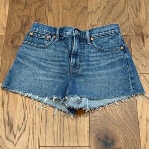 Madewell The Perfect Jean Short Medium Wash Raw Hem Denim Cut Offs Size 26